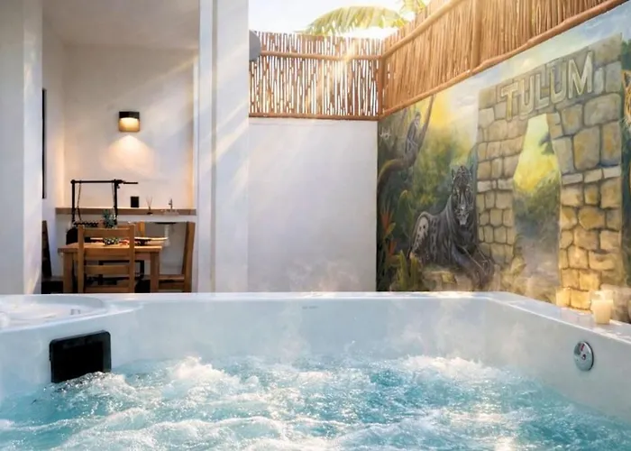 Casa de férias La Veleta Retreat Pools Jacuzzi Near Tulum